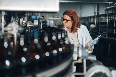 Too many companies in the food/brewing industry pay for food waste to be transported to a landfill or converted into biogas, says Trouw Nutrition. Image: Getty/mladenbalinovac