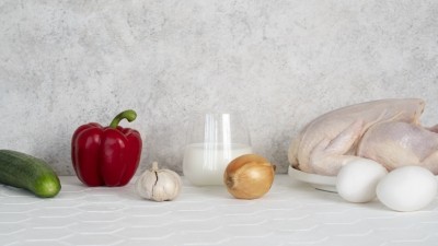 Certain everyday foods smell and taste revolting to parosmia sufferers, smell bad because of parosmia. Image: Getty/rina Petrova