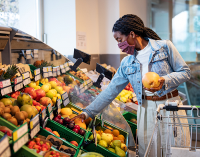 Warning issued on UK food poverty as household bills poised to jump / Pic: GettyImages Lewis Alvarez 